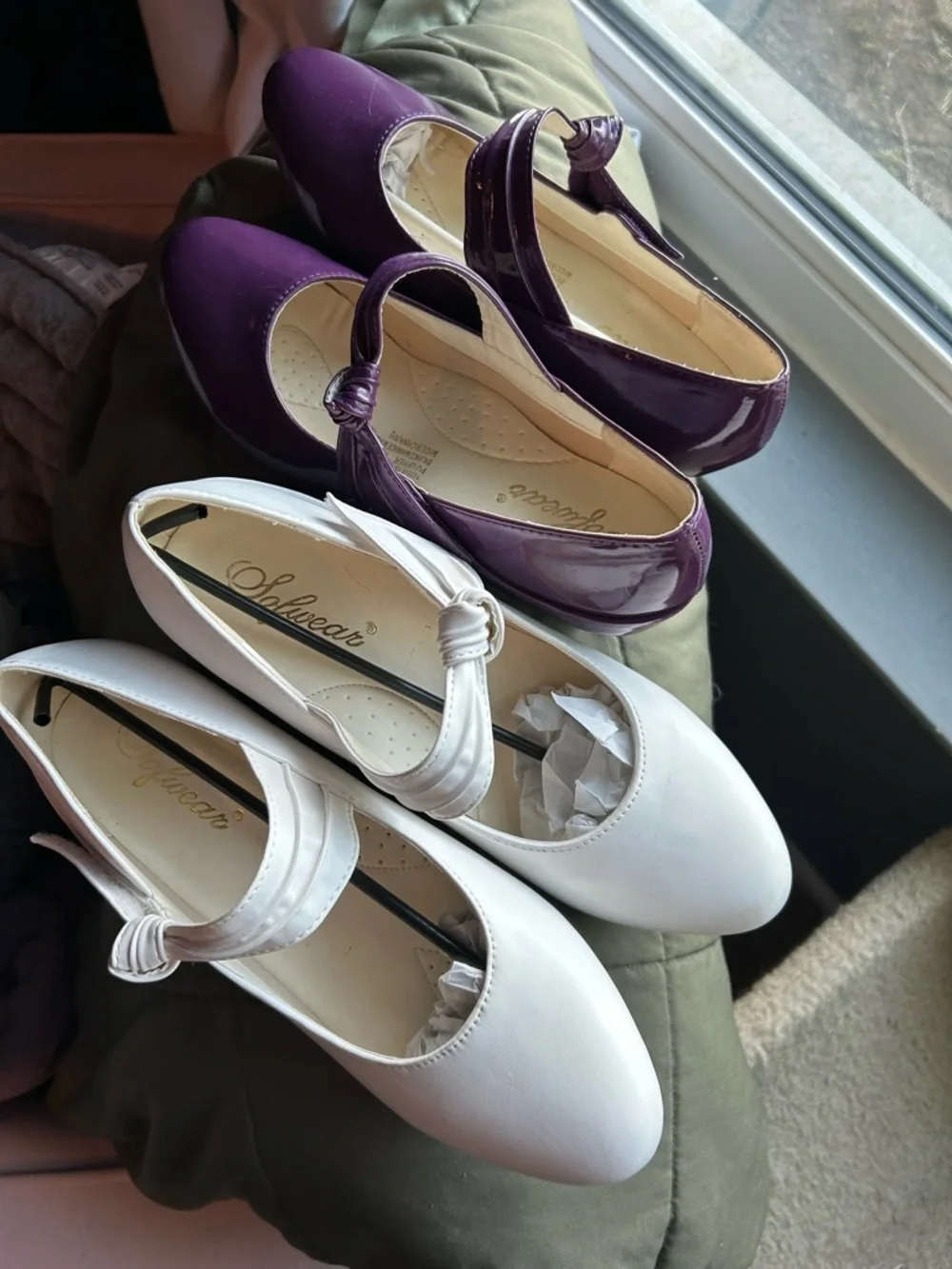 Ladies Knot-Strap Flats in Purple and White by SOFWEAR.